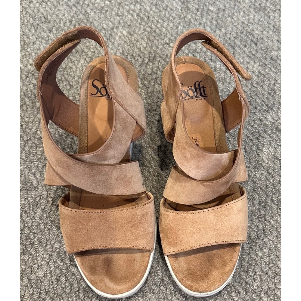 Sofft Womens Tan Suede Wedge Sandals Sawtooth Sole SF0031308 Size 7M